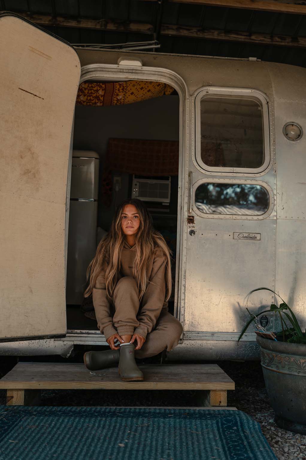 Butter Joggers - Coastal Countryside